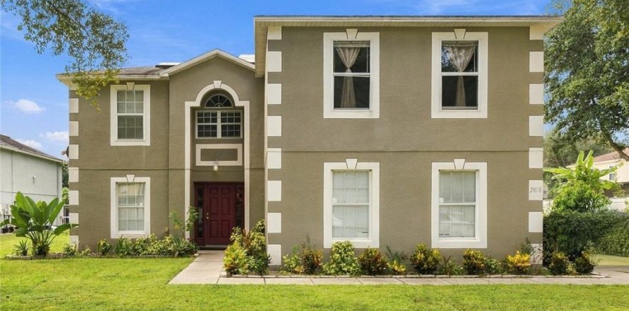 Villa ou maison à Apopka, Floride 4 chambres, 259.57 m2 № 2403193