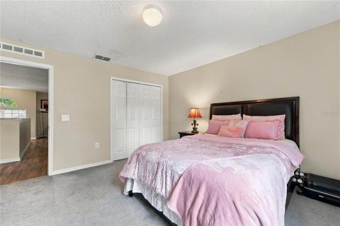Villa ou maison à vendre à Apopka, Floride: 4 chambres, 259.57 m2 № 2403193 - photo 14