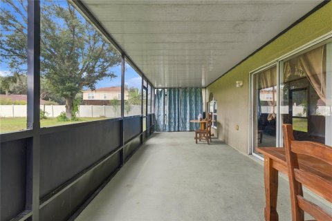 Villa ou maison à vendre à Apopka, Floride: 4 chambres, 259.57 m2 № 2403193 - photo 26