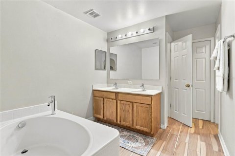 Villa ou maison à vendre à Apopka, Floride: 4 chambres, 259.57 m2 № 2403193 - photo 21