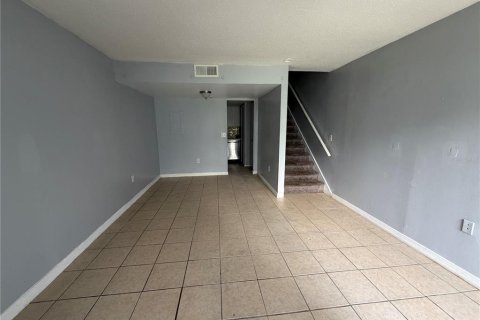 Condominio en alquiler en Orlando, Florida, 1 dormitorio, 71.07 m2 № 2199422 - foto 4