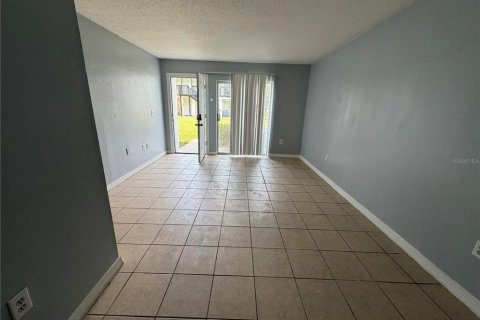 Condominio en alquiler en Orlando, Florida, 1 dormitorio, 71.07 m2 № 2199422 - foto 5