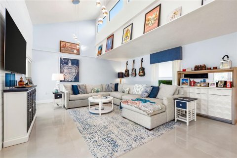 House in Sarasota, Florida 3 bedrooms, 226.12 sq.m. № 2156584 - photo 4