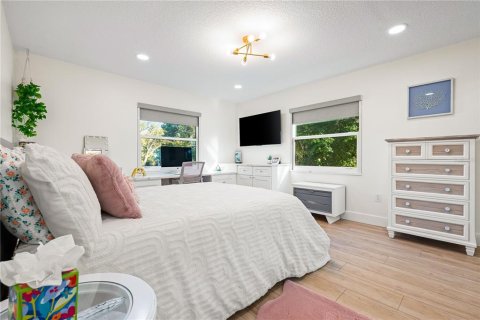House in Sarasota, Florida 3 bedrooms, 226.12 sq.m. № 2156584 - photo 17