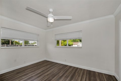 Casa en venta en Fort Lauderdale, Florida, 3 dormitorios, 123.1 m2 № 1770816 - foto 25