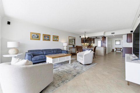 Condo in Lighthouse Point, Florida, 3 bedrooms № 2272215 - photo 7
