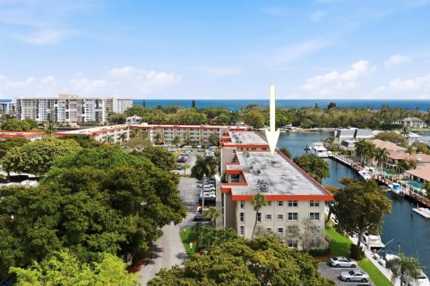 Condo in Lighthouse Point, Florida, 3 bedrooms № 2272215 - photo 27