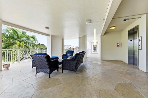 Condo in Lighthouse Point, Florida, 3 bedrooms № 2272215 - photo 23