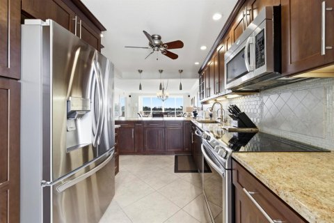 Condo in Lighthouse Point, Florida, 3 bedrooms № 2272215 - photo 3