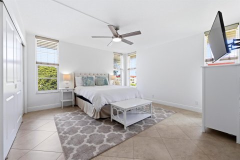 Condo in Lighthouse Point, Florida, 3 bedrooms № 2272215 - photo 13