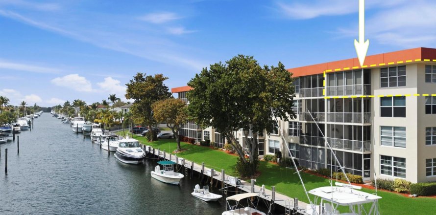 Condo in Lighthouse Point, Florida, 3 bedrooms № 2272215