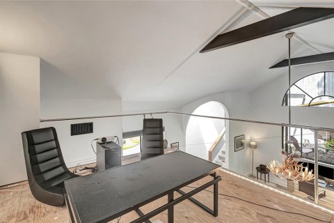 Villa ou maison à vendre à Tampa, Floride: 4 chambres, 305.46 m2 № 2140438 - photo 26