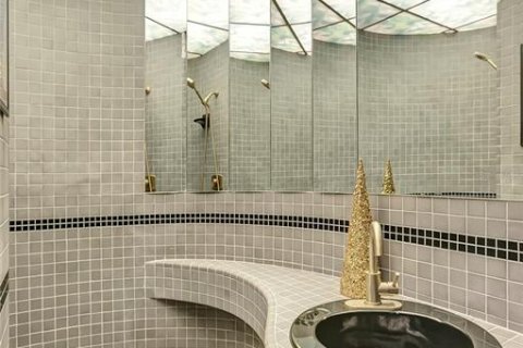 Villa ou maison à vendre à Tampa, Floride: 4 chambres, 305.46 m2 № 2140438 - photo 23