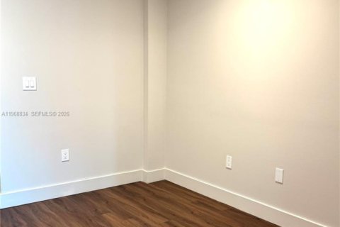 Снять в аренду кондоминиум в Майами, Флорида 1 спальня, 68.75м2, № 2030145 - фото 5