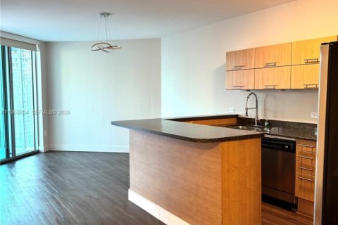 Снять в аренду кондоминиум в Майами, Флорида 1 спальня, 68.75м2, № 2030145 - фото 6