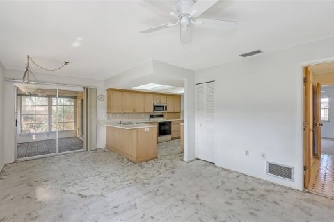House in Nokomis, Florida 2 bedrooms, 139.17 sq.m. № 1723354 - photo 13