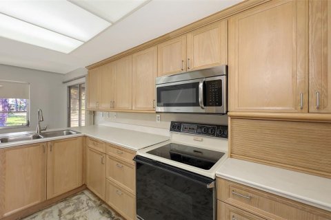 House in Nokomis, Florida 2 bedrooms, 139.17 sq.m. № 1723354 - photo 18