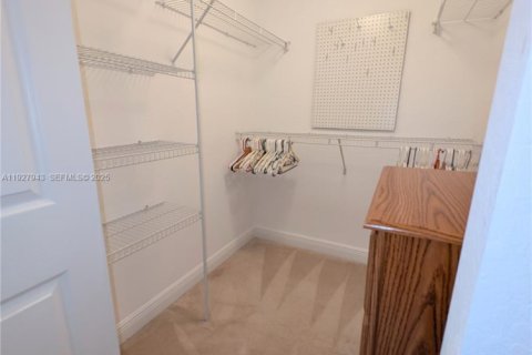 Купить кондоминиум в Лейк-Уорт, Флорида 3 спальни, 127.55м2, № 1989873 - фото 7