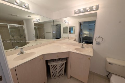 Купить кондоминиум в Лейк-Уорт, Флорида 3 спальни, 127.55м2, № 1989873 - фото 9