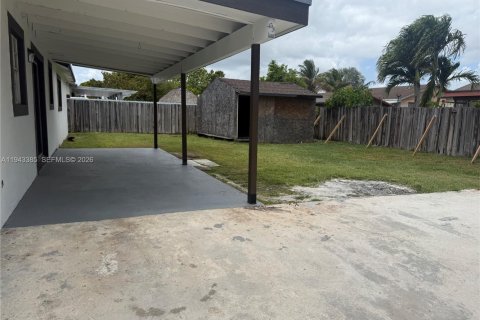 Villa ou maison à vendre à Homestead, Floride: 4 chambres, 134.62 m2 № 2001928 - photo 20