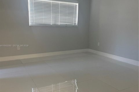 Casa en venta en Homestead, Florida, 4 dormitorios, 134.62 m2 № 2001928 - foto 7