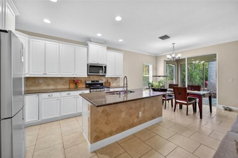 Casa en venta en Apollo Beach, Florida, 5 dormitorios, 260.5 m2 № 1902501 - foto 22