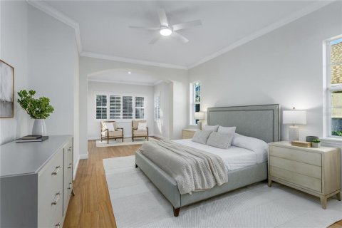 House in Tampa, Florida 5 bedrooms, 391.03 sq.m. № 2115190 - photo 14