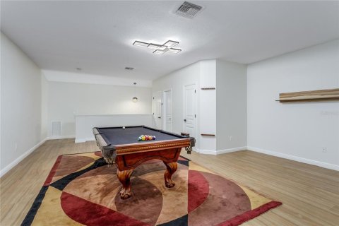 House in Tampa, Florida 5 bedrooms, 391.03 sq.m. № 2115190 - photo 4