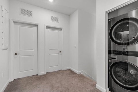 Townhouse in Coral Springs, Florida 3 bedrooms, 136.1 sq.m. № 2147134 - photo 17