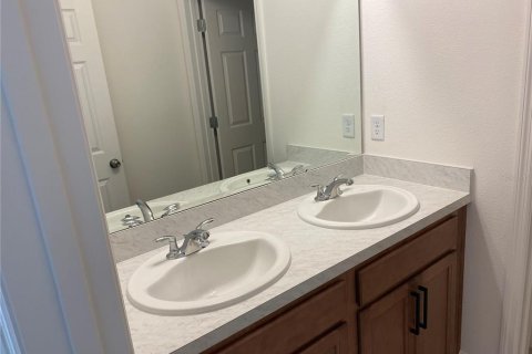 Villa ou maison à louer à Mount Dora, Floride: 4 chambres, 194.54 m2 № 2106101 - photo 21