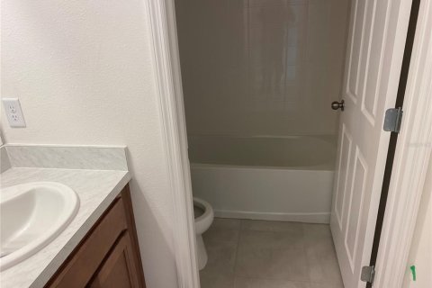 Villa ou maison à louer à Mount Dora, Floride: 4 chambres, 194.54 m2 № 2106101 - photo 22