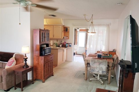Casa en venta en Port Charlotte, Florida, 2 dormitorios, 100.15 m2 № 1904912 - foto 18