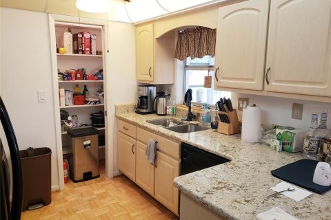 Casa en venta en Port Charlotte, Florida, 2 dormitorios, 100.15 m2 № 1904912 - foto 23