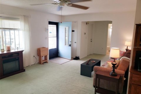 Casa en venta en Port Charlotte, Florida, 2 dormitorios, 100.15 m2 № 1904912 - foto 16