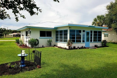 Casa en venta en Port Charlotte, Florida, 2 dormitorios, 100.15 m2 № 1904912 - foto 6