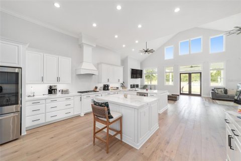 Купить виллу или дом в Алачуа, Флорида 5 комнат, 440.54м2, № 2231302 - фото 7