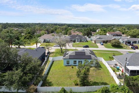 House in Deltona, Florida 3 bedrooms, 114.83 sq.m. № 1842034 - photo 5