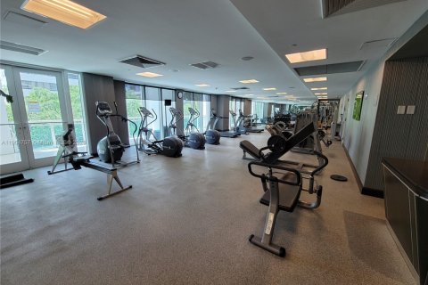 Condominio en alquiler en Miami, Florida, 1 dormitorio, 59.36 m2 № 1956513 - foto 15