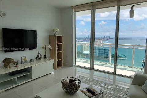 Condominio en alquiler en Miami, Florida, 1 dormitorio, 59.36 m2 № 1956513 - foto 4