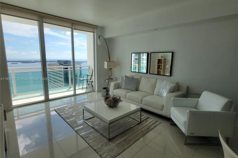 Condominio en alquiler en Miami, Florida, 1 dormitorio, 59.36 m2 № 1956513 - foto 5