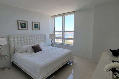 Condominio en alquiler en Miami, Florida, 1 dormitorio, 59.36 m2 № 1956513 - foto 9