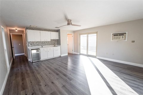 Casa en venta en Crystal River, Florida, 3 dormitorios, 204.01 m2 № 1562985 - foto 30