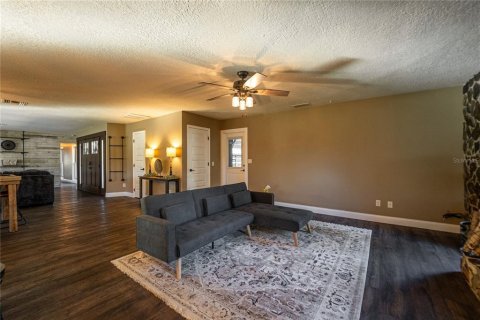 Casa en venta en Crystal River, Florida, 3 dormitorios, 204.01 m2 № 1562985 - foto 18