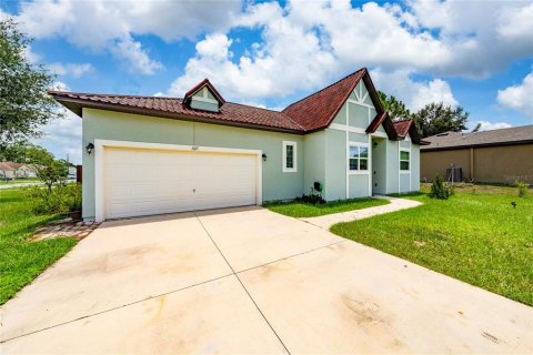 House in Kissimmee, Florida 4 bedrooms, 123.1 sq.m. № 1877467 - photo 3