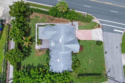 House in Winter Park, Florida 3 bedrooms, 146.14 sq.m. № 1898712 - photo 20
