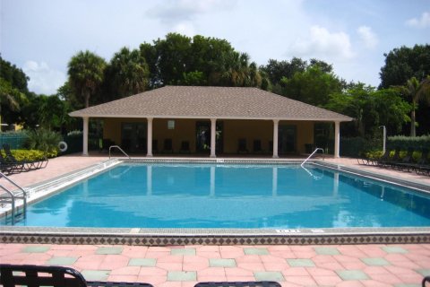 Copropriété à louer à Boynton Beach, Floride: 1 chambre, 65.4 m2 № 2387799 - photo 11