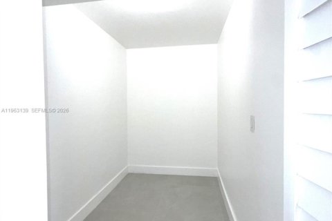 Copropriété à louer à Miami Lakes, Floride: 2 chambres, 97.55 m2 № 2024205 - photo 15