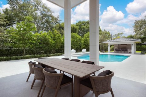 Купить виллу или дом в Пайнкрест, Флорида 5 спален, 438.41м2, № 1924561 - фото 15