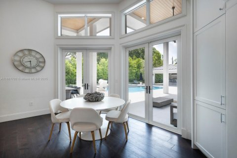 Купить виллу или дом в Пайнкрест, Флорида 5 спален, 438.41м2, № 1924561 - фото 14