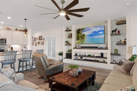 House in Palmetto, Florida 4 bedrooms, 228.17 sq.m. № 2227442 - photo 26